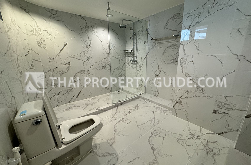 Apartment in Sukhumvit 